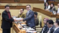 ASN Pria Bakal Dapat Cuti Ayah saat Istri Melahirkan
