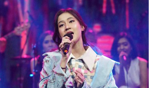Lirik Jadi Kekasihku Saja Keisya Levronka