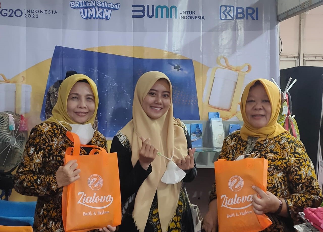 KUR BRI Zialova Batik